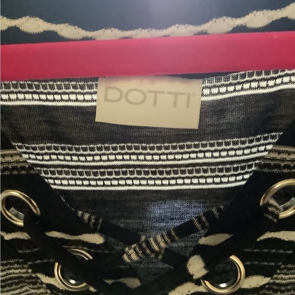 beach cover up by Dotti black white NWT size (S) tie front sleeveless 🌴 - Picture 6 of 7